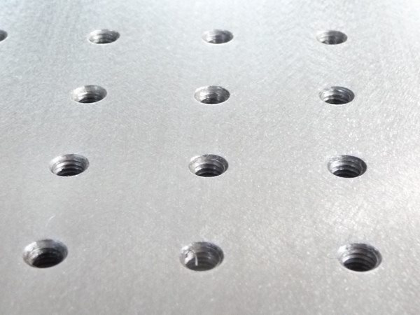 ZHZN-09-06 900mm×600mm精密科研用阻尼隔振光学平台(图2)